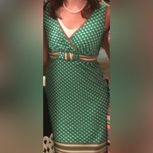 Studio M V-Neck knee length green & white pattern dress with taupe accent - XS